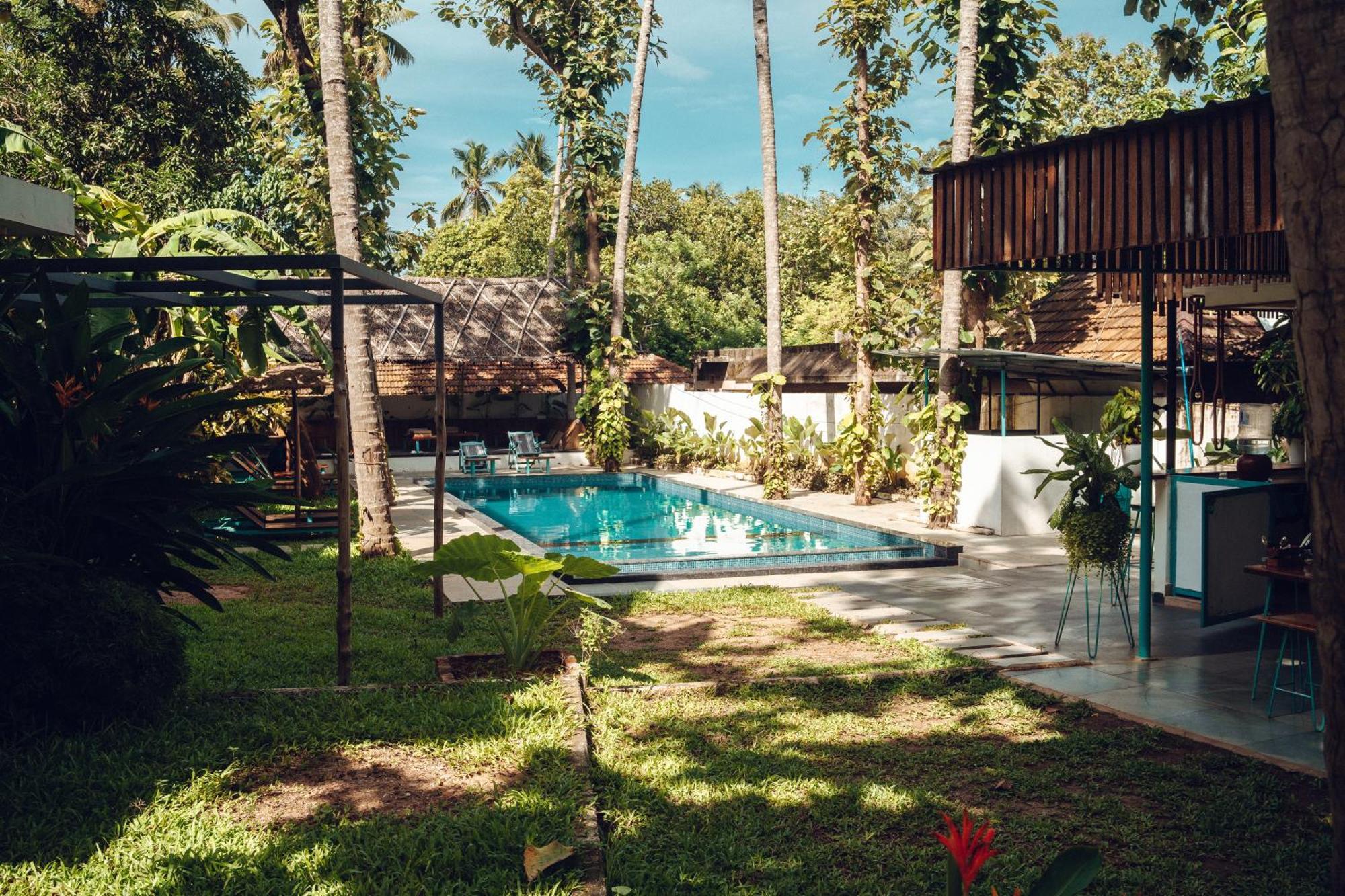 Paddlecult Surf Retreat Bed and Breakfast Varkala Exterior foto