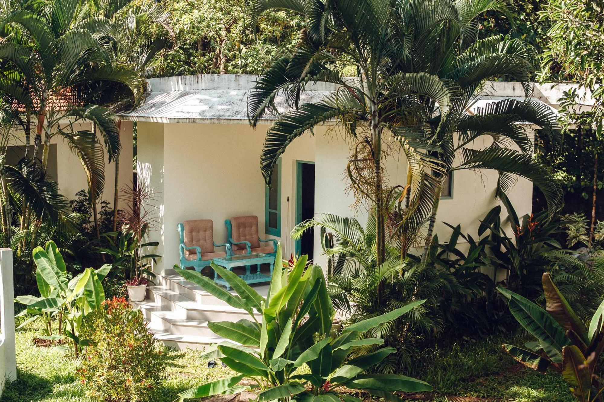 Paddlecult Surf Retreat Bed and Breakfast Varkala Exterior foto